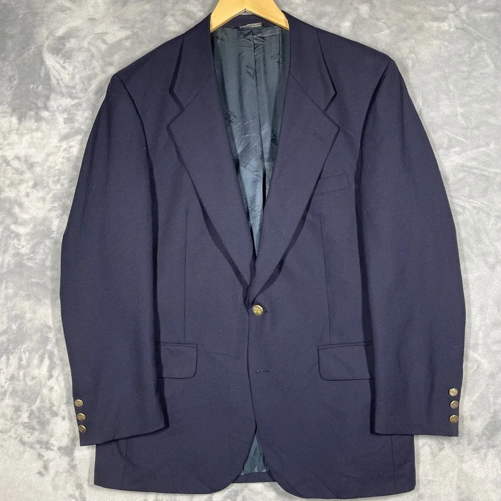 Burberrys Saks Fifth Avenue Mens Navy Blue 100% Wool Blazer Gold Crest Buttons